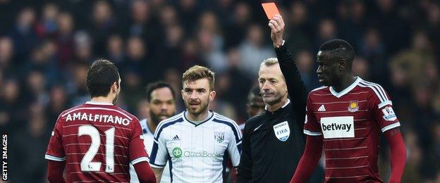 West Ham's Morgan Amalfitano is sent off