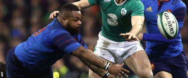 Mathieu Bastareaud offloads out of the tackle for France