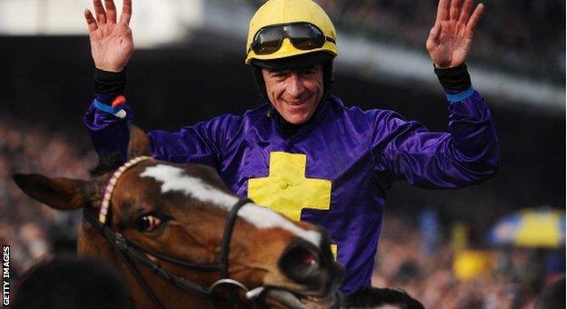 Davy Russell won the Gold Cup on Lord Windermere