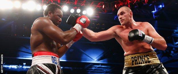 Dereck Chisora (left) fights Tyson Fury