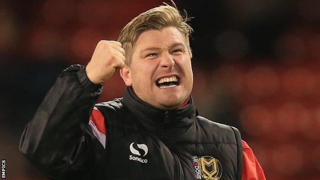 Karl Robinson