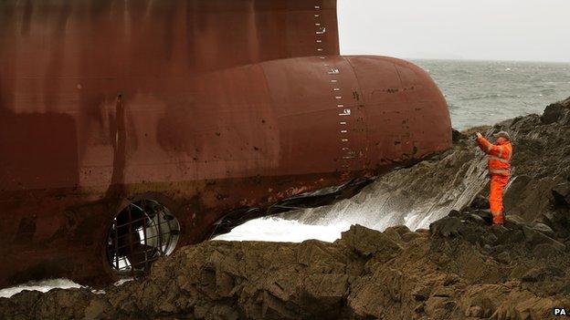 An Lysblink Seaways air na creagan