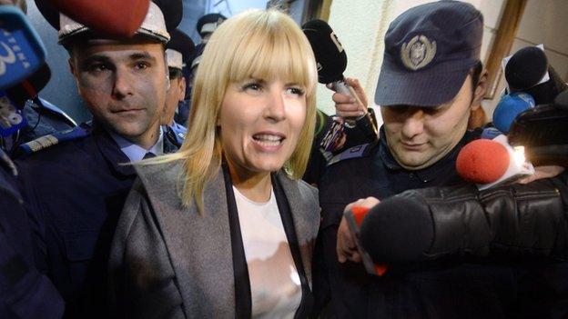 Ex-minister Elena Udrea under arrest, 10 Feb 15