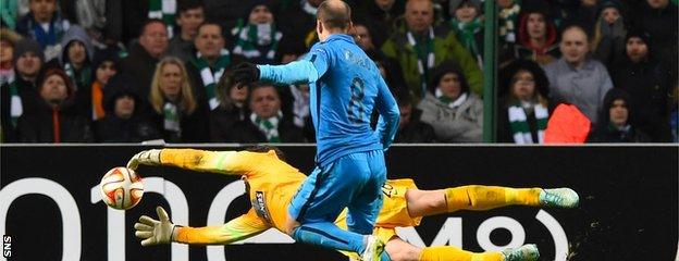 Craig Gordon's error allowed Rodrigo Palacio to put Inter 3-2 ahead