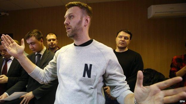 Anti-corruption blogger and liberal opposition leader Alexei Navalny after hearing the verdict at Presnensky District Court in Moscow (19 February 2015)