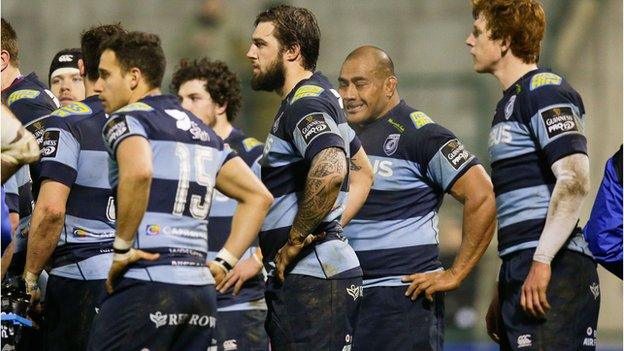 Blues players line-up for a Treviso conversion