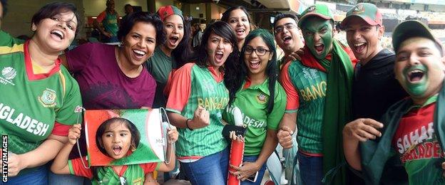 Bangladesh fans