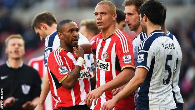 Jermain Defoe and Claudio Yacob