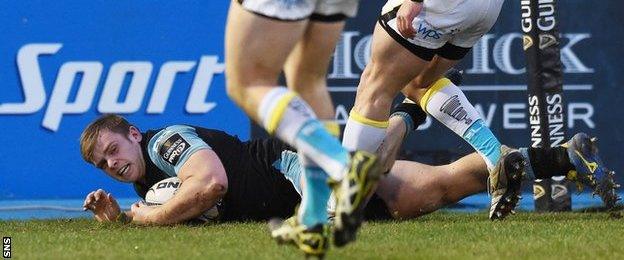 Pat MacArthur scores a try for Glasgow Warriors against Ospreys