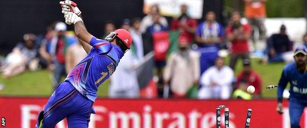 Dawlat Zadran is bowled