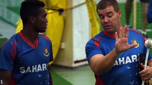 Al-Amin Hossain with Bangladesh bowling coach Heath Streak