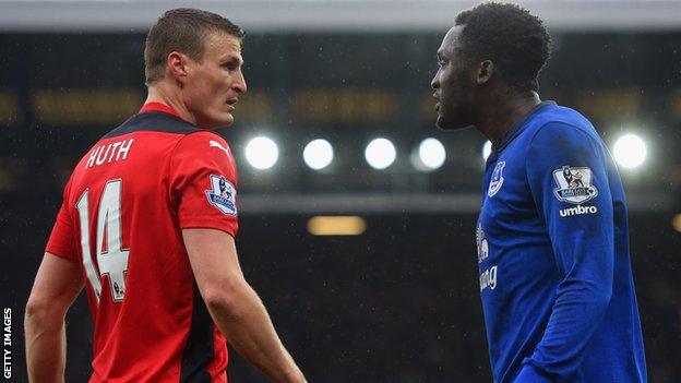 Robert Huth and Romelu Lukaku