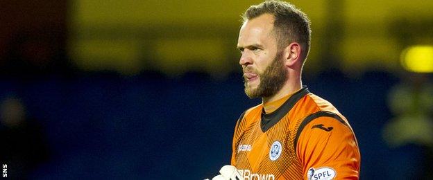 St Johnstone goalie Alan Mannus