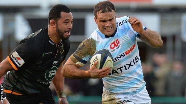 Jamie Roberts in action for Racing Metro