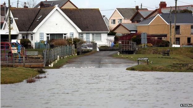 Crofty sea flooding