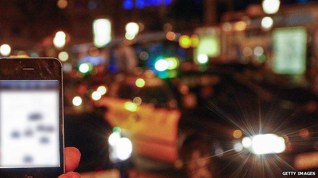 Social media at the wheel