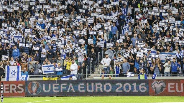 Israel fans at the Sammy Ofar Stadium