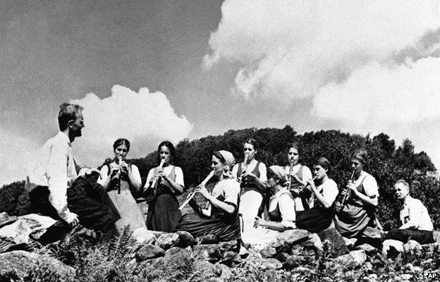 The von Trapp family rehearsing in Vermont, 1965