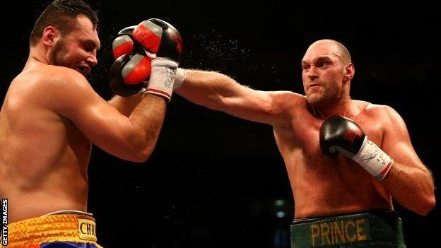 Tyson Fury punches Christian Hammer