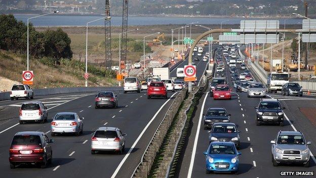 Traffic on a motorway in Auckland