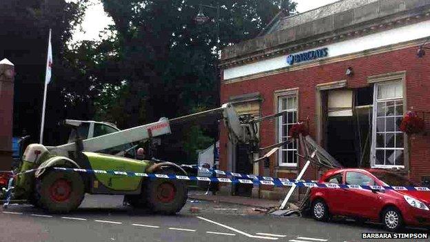 JCB machine used to steal cash machine