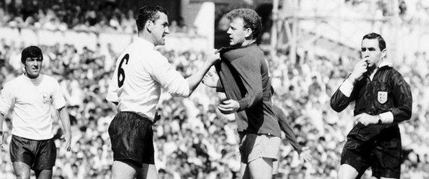 Dave Mackay and Billy Bremner