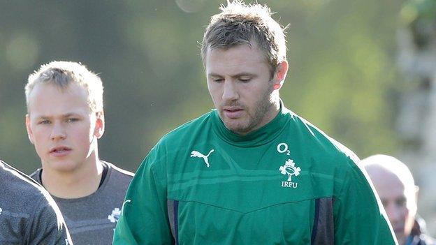 Luke Marshall and Roger Wilson at an Ireland training session in 2013