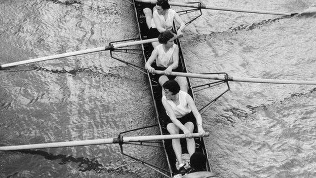 Women's Boat Race in the 1930s