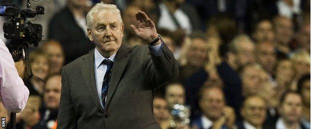 Dave Mackay takes the applause of fans at White Hart Lane when Hearts were the visitors in 2011