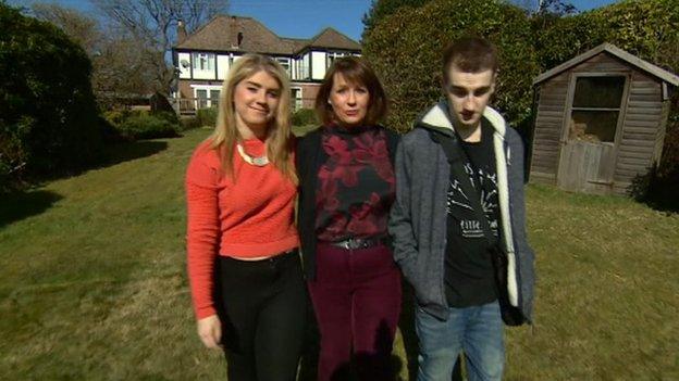 Grace, Colette and Jim Lynskey