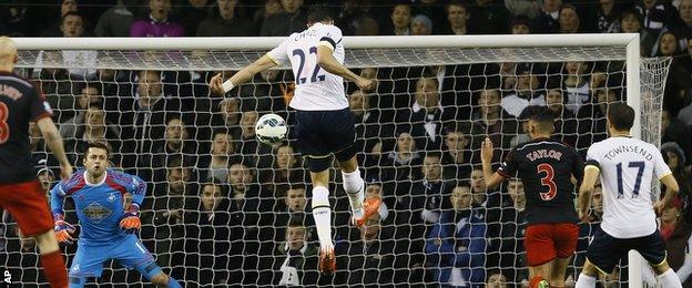 Nacer Chadli scores for Tottenham