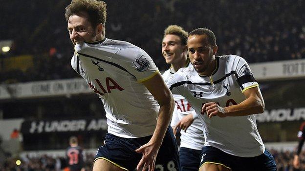 Ryan Mason celebration