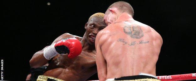 Zolani Tete punches Paul Butler