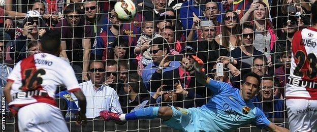 Alberto Bueno scores a penalty