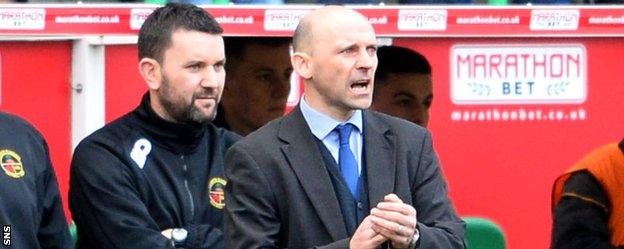 Berwick Rangers player-manager Colin Cameron (right) in the dugout