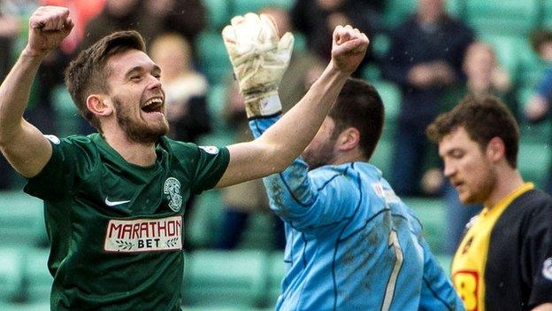 Sam Stanton celebrates scoring for Hibs