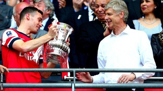 Thomas Vermaelen and Arsene Wenger