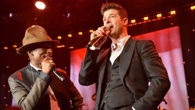 Pharrell Williams and Robin Thicke perform at the Grammy Awards - 25 January 2015