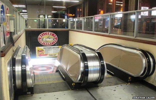 Escalators in Greyfriars bus station in 2013