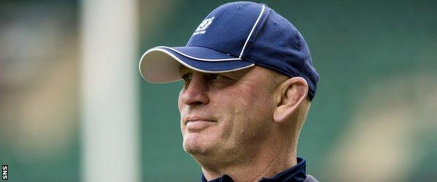 In Vern Cotter, Scotland have a "shrewd coach", says Carling