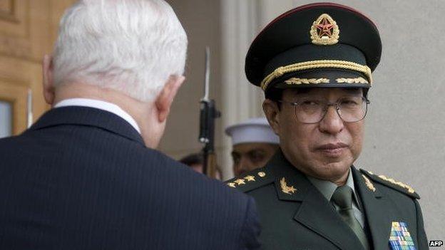 US Secretary of Defense Robert Gates (L) greets the People's Republic of China Central Military Commission Vice Chairman General Xu Caihou (R) at the Pentagon in Washington, DC, October 27, 2009.