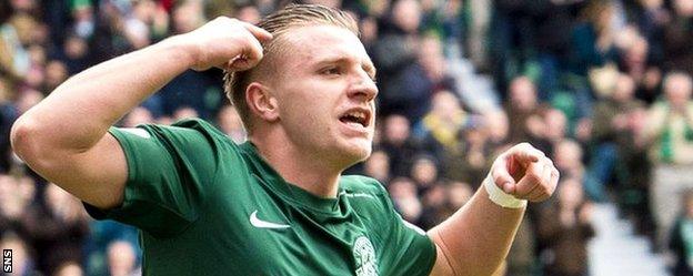 Hibernian striker Jason Cummings