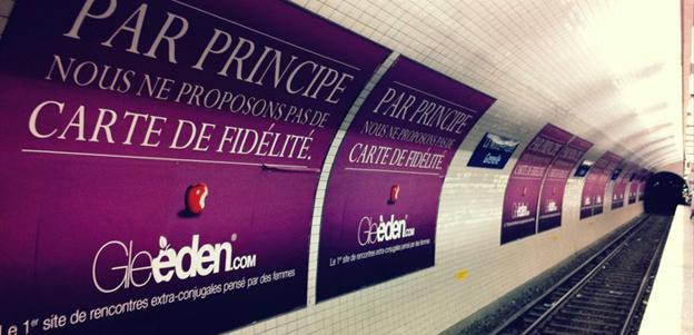 Gleeden advert on Metro