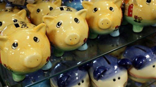 Piggy banks in a rwo