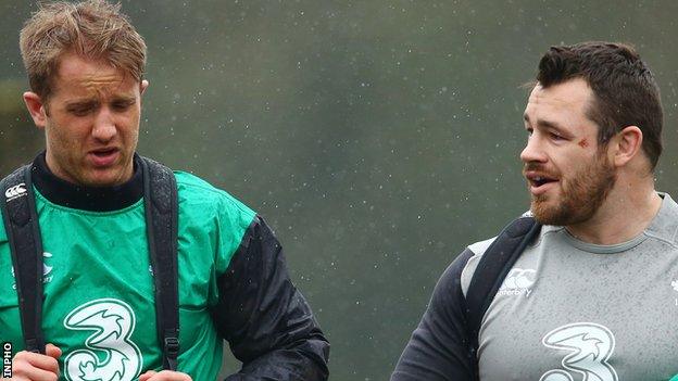 Luke Fitzgerald and Cian Healy at Ireland training