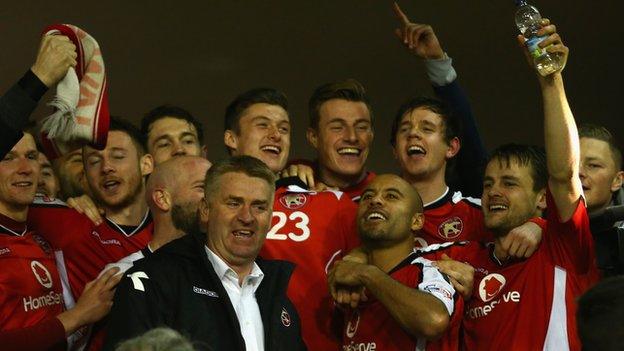 Walsall players celebrate reaching Wembley