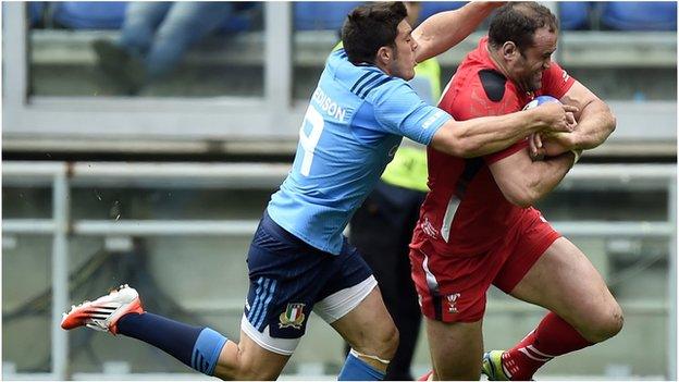 Wales' Jamie Roberts