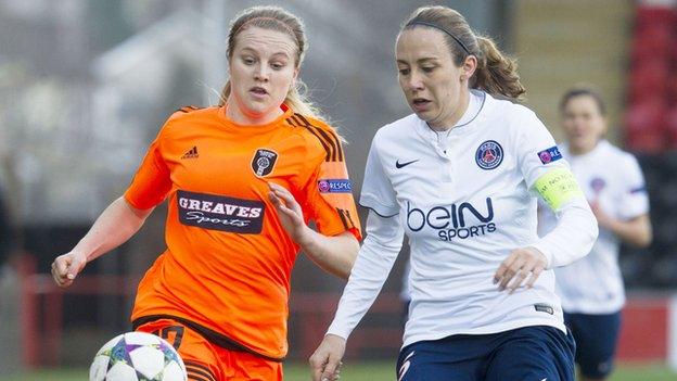 Glasgow City's Fiona Brown (left) challenges for the ball with Sabrina Delannoy