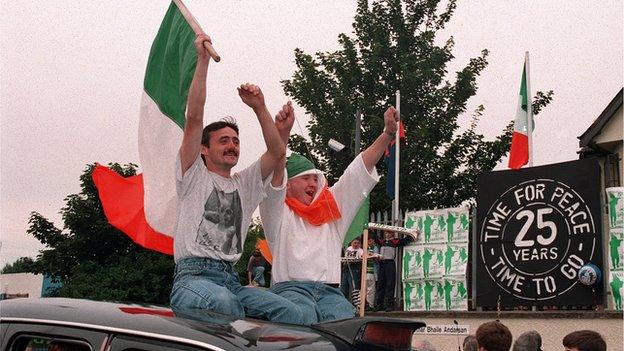 2004 IRA ceasefire celebrations