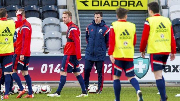 Former Scotland defender Gary Caldwell has been helping with training